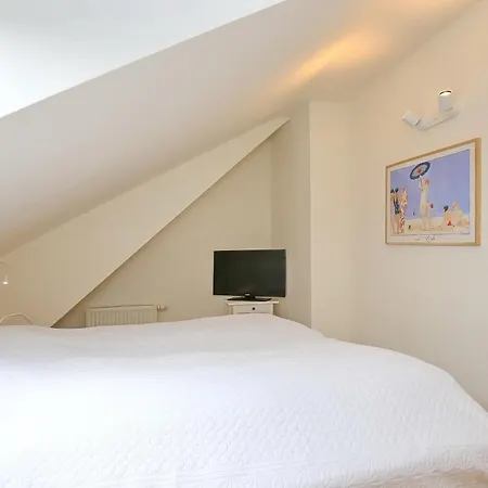 Papillon 06-8 Boltenhagen (Ostseebad)